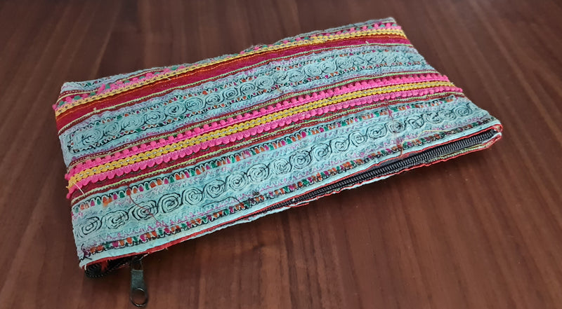 Women Fashion  Clutch Hmong Embroidered Fabric Purse With Zipper,Bohemian purse, Women Hangbags