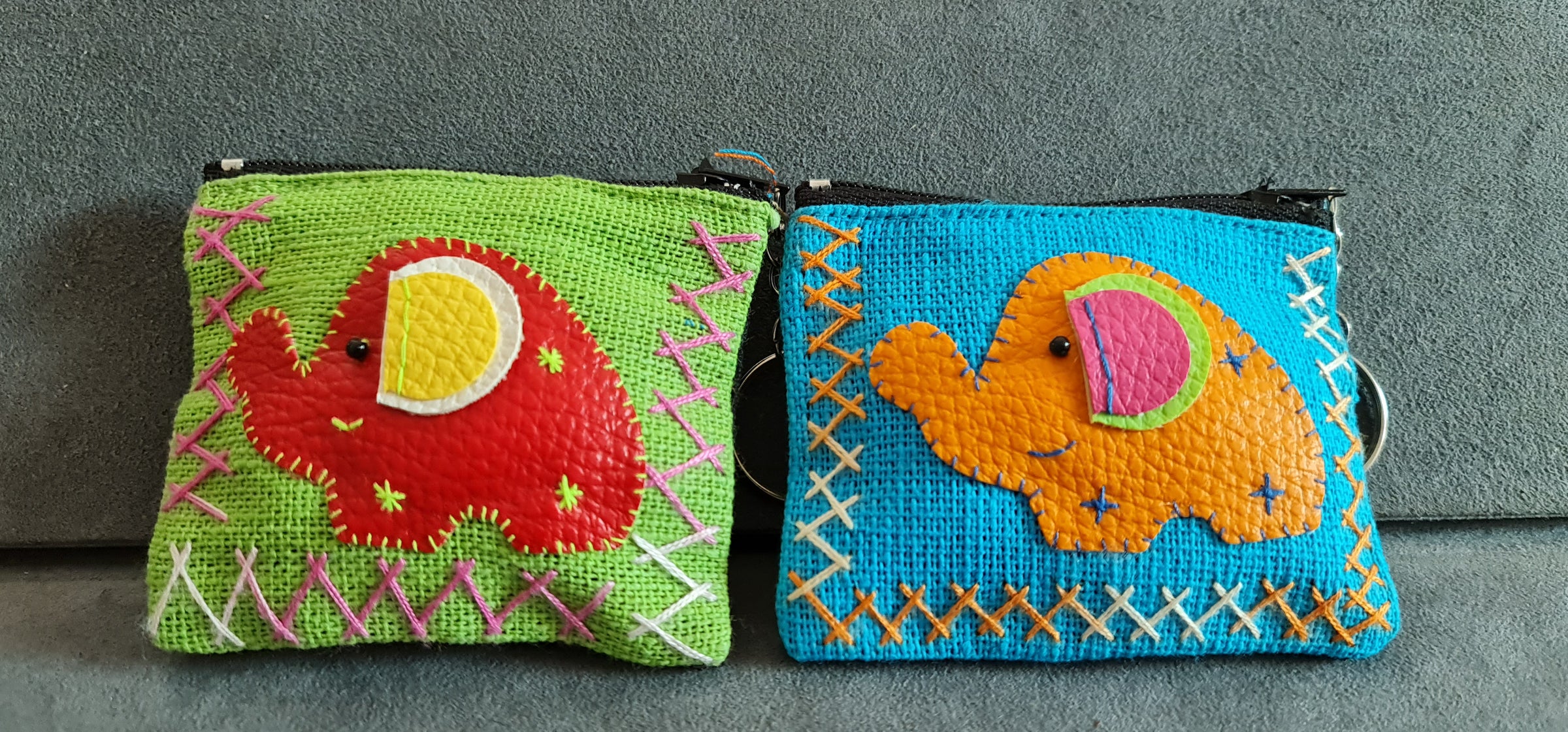 Guatemalan Embroidered Leather with Logo Coin Purse – GUATEARTISAN